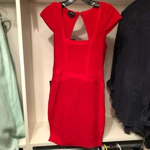 Bebe body on poppy dress - Small NWT